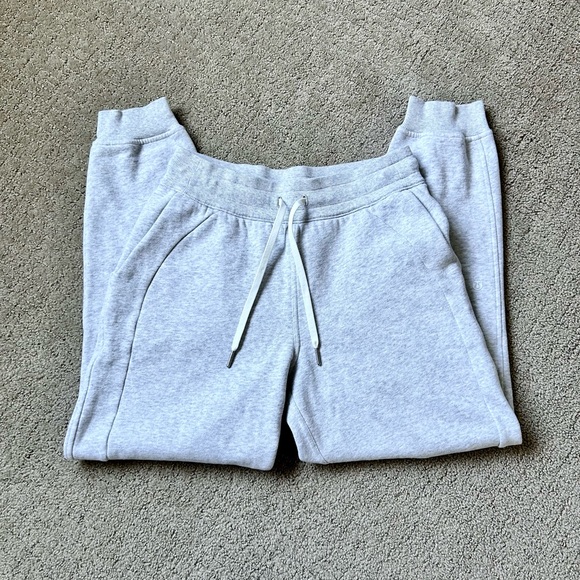 Lululemon Scuba High-Rise Jogger - Picture 8 of 8